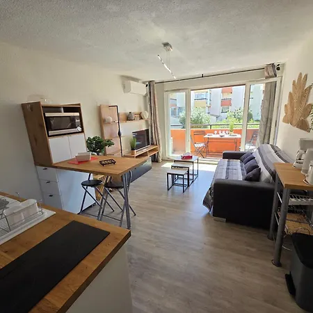 Abbaye Du Cap Tres Joli 2 Pieces Moderne Et Climatise Proche Port Cap D'agde Apartment Agde